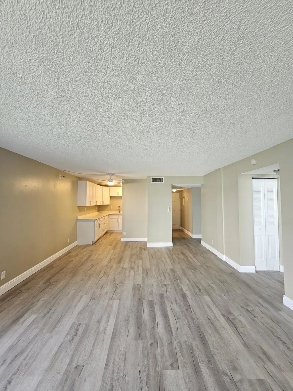1820 N Congress Avenue #201, West Palm Beach