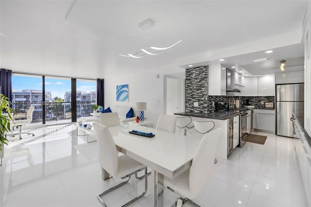 3031 N Ocean Boulevard #604, Fort Lauderdale