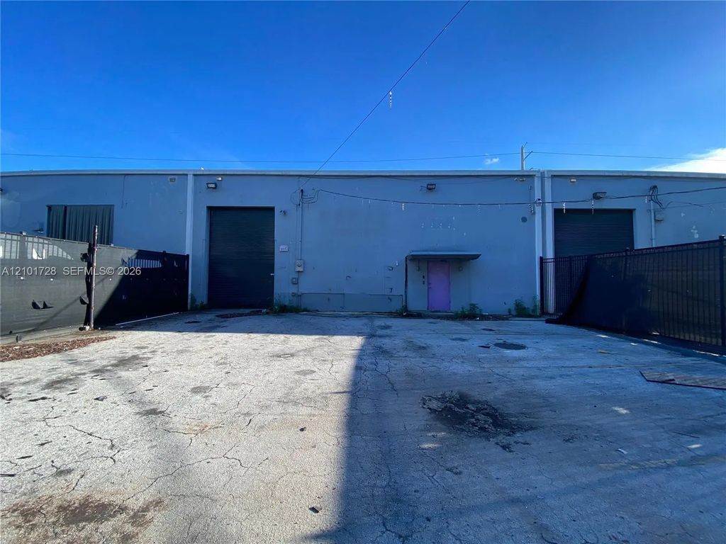 1760 Nw 23rd Street, Miami