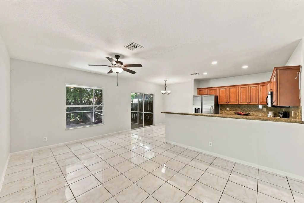 140 Baldwin Boulevard, Greenacres