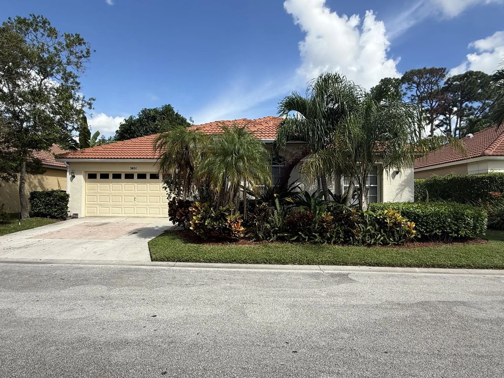 3031 Casa Rio Court, Riviera Beach