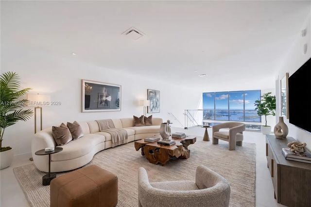 3 of 61 - 1400 Biscayne Boulevard #uph03, Miami, FL
