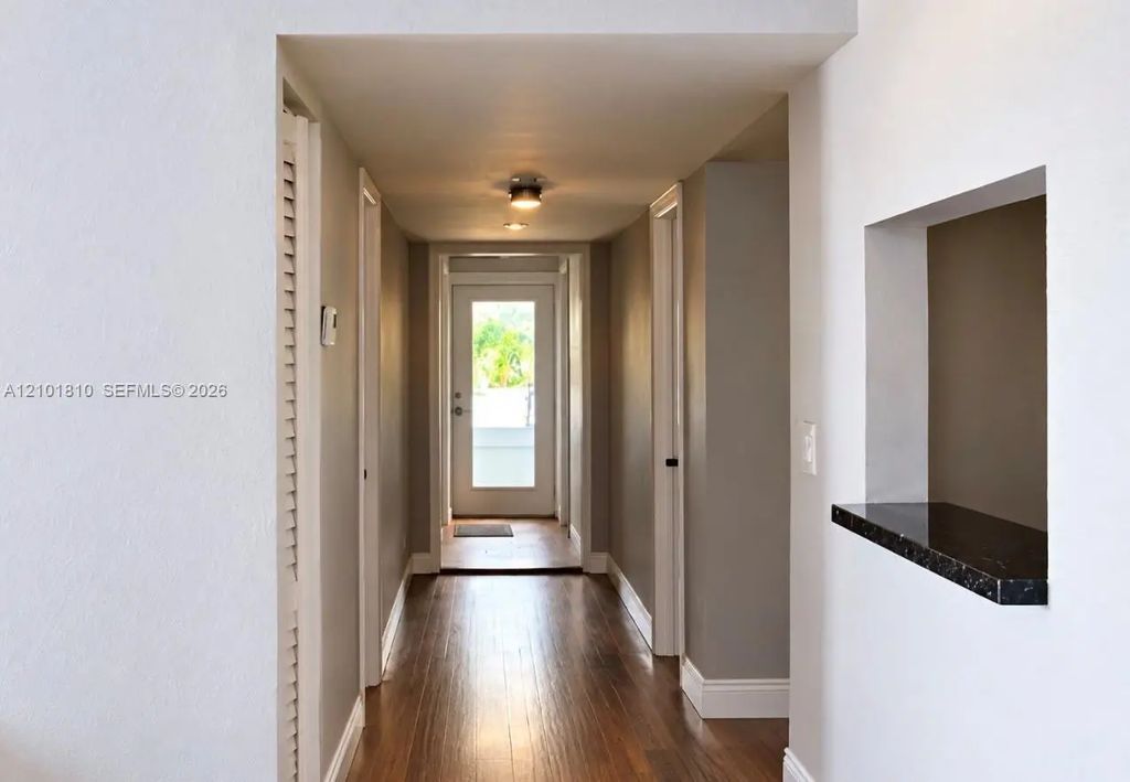12327 Ne 6th Avenue #1-5, North Miami