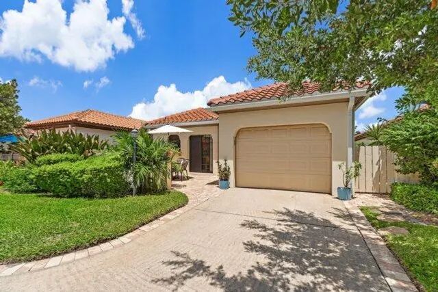 3 of 24 - 1483 Vía Del Sol, Jupiter, FL