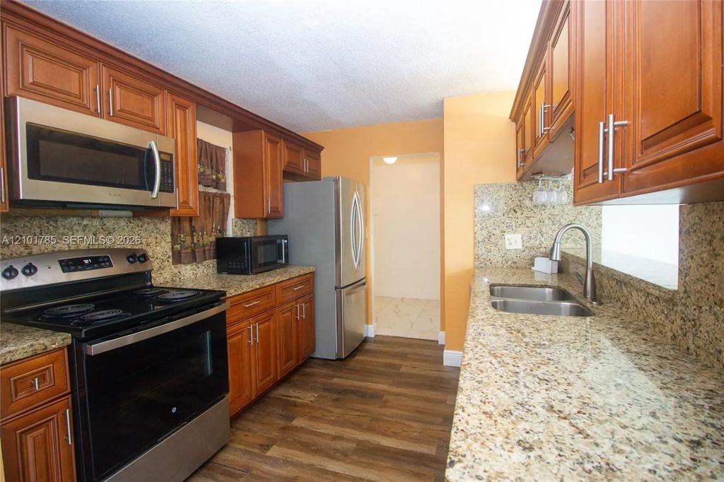 3100 N Pine Island Road #207, Sunrise