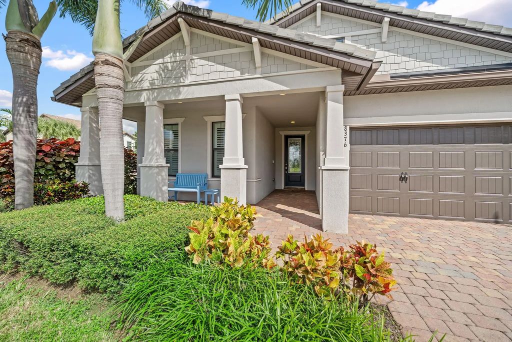 8376 Hanoverian Drive, Lake Worth