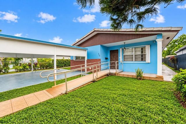 4 of 29 - 320 E 19th Street, Hialeah, FL