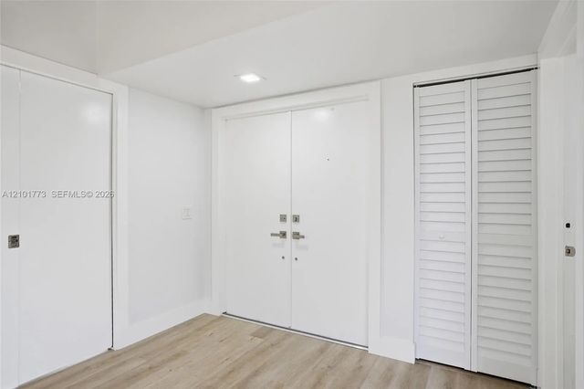 5 of 37 - 10828 Sw 132nd Cir Court, Miami, FL