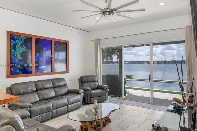 3 of 24 - 14739 Sw 132nd Place, Miami, FL