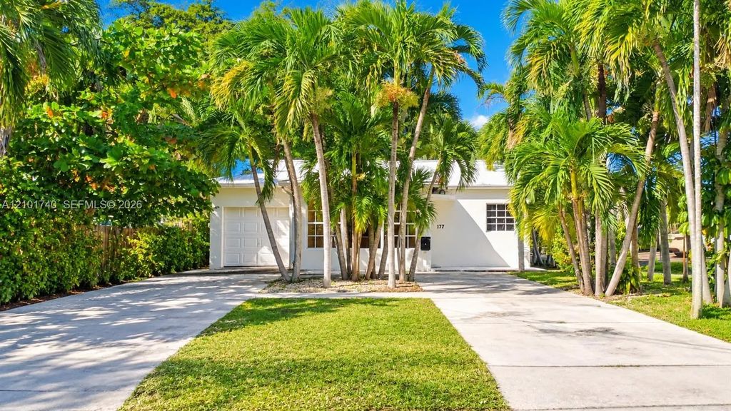 177 Ne 86th Street, El Portal