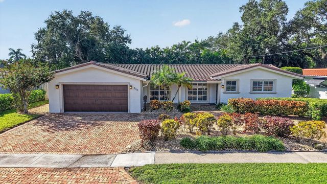 2 of 23 - 840 Sw 2nd Street, Boca Raton, FL