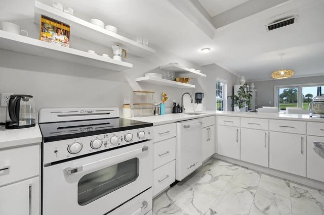 2 of 23 - 9169 Se Riverfront Terrace #j, Jupiter, FL
