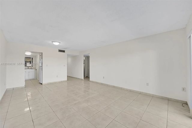 5 of 12 - 650 Ne 149th Street #406a, Miami, FL