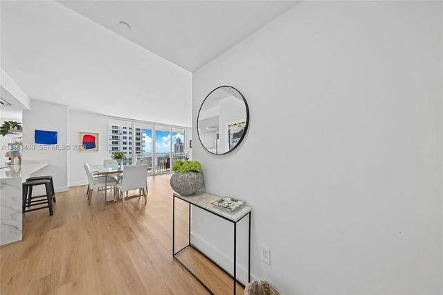 2 of 27 - 901 Brickell Key Boulevard #2403, Miami, FL