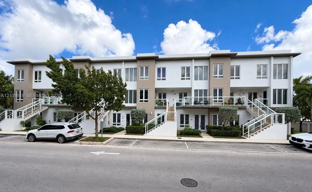 10225 Nw 63rd Terrace #103, Doral