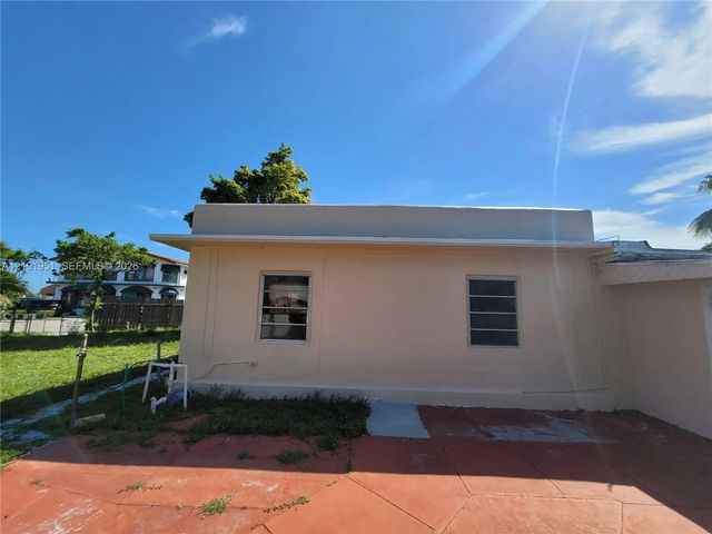 3 of 44 - 1120 E Le Jeune Road, Hialeah, FL