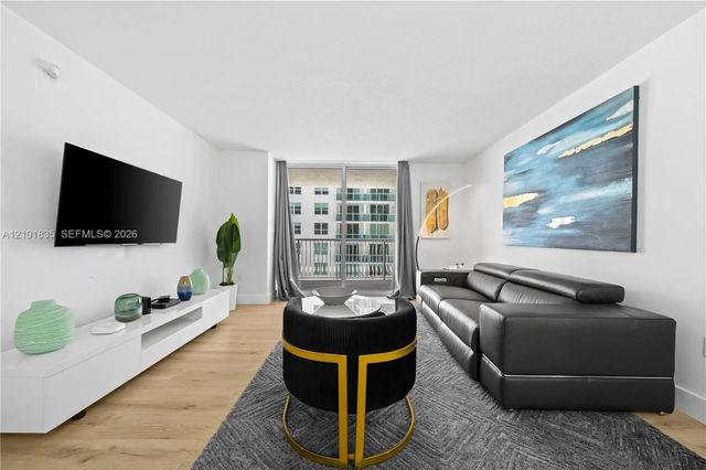 2 of 35 - 1200 Brickell Bay Drive #1907, Miami, FL