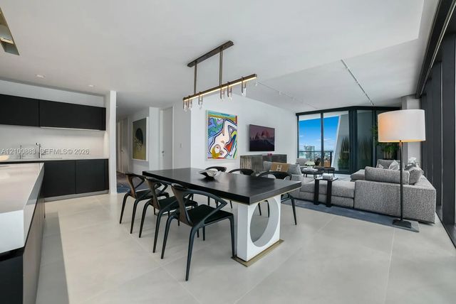4 of 32 - 1000 Biscayne Boulevard #3302, Miami, FL