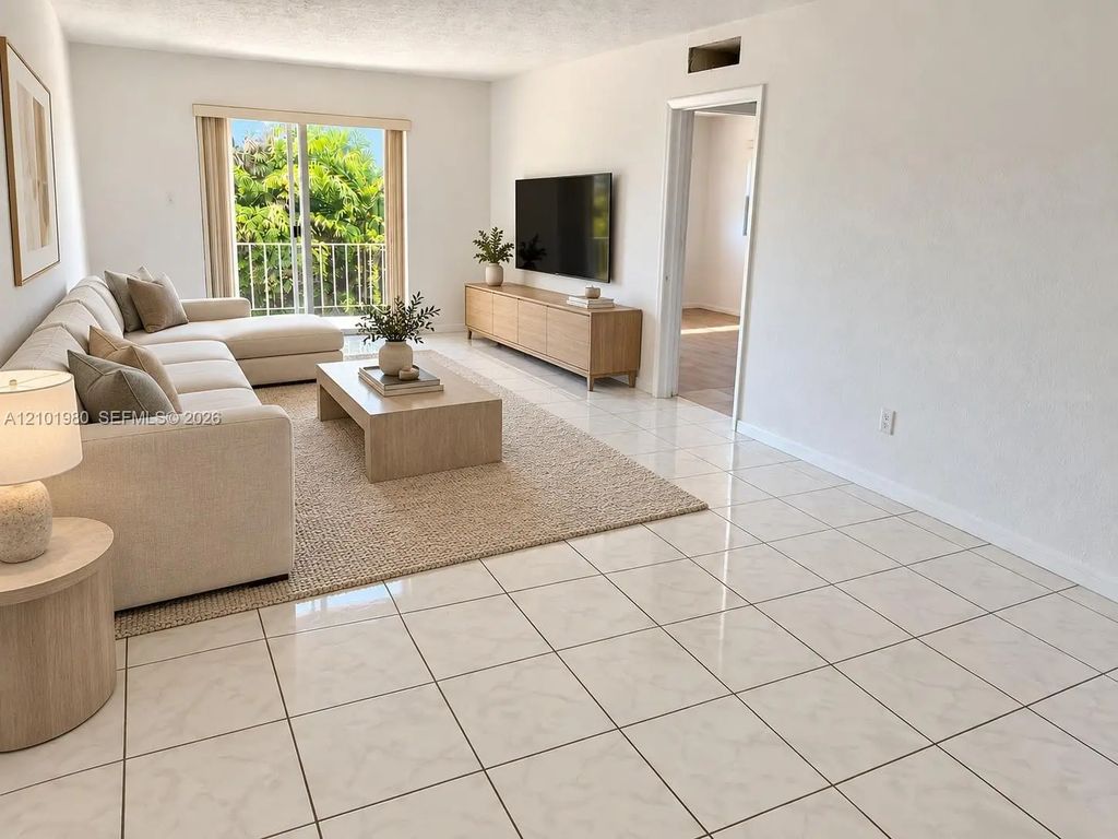7540 Sw 59th Court #38, South Miami