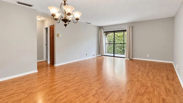 3 of 20 - 918 Sw 9th St Circle #201, Boca Raton, FL