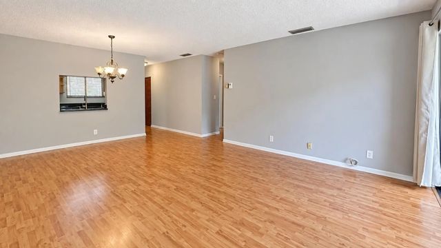 4 of 20 - 918 Sw 9th St Circle #201, Boca Raton, FL