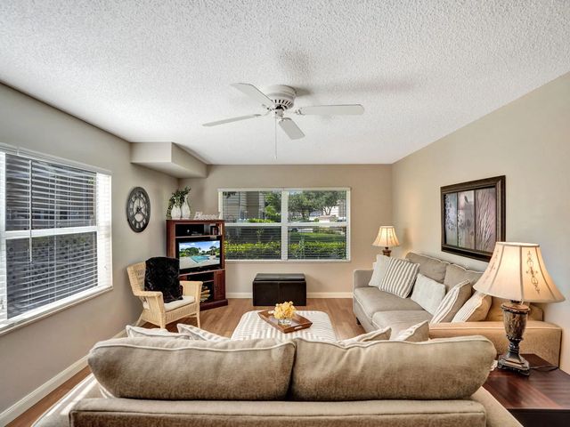 4 of 49 - 5803 Wheatley Court, Boynton Beach, FL