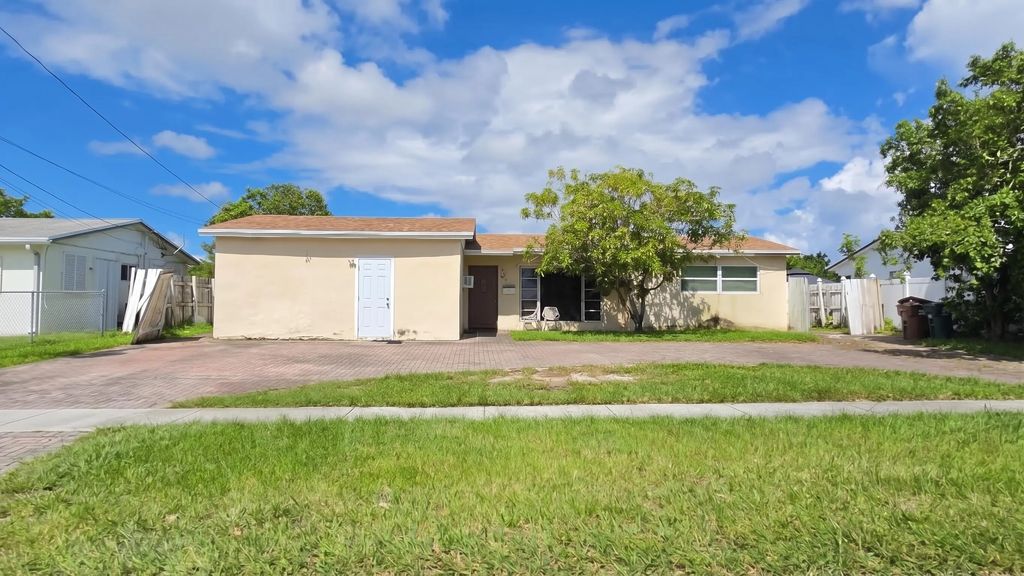 411 Nw 39th Street, Deerfield Beach
