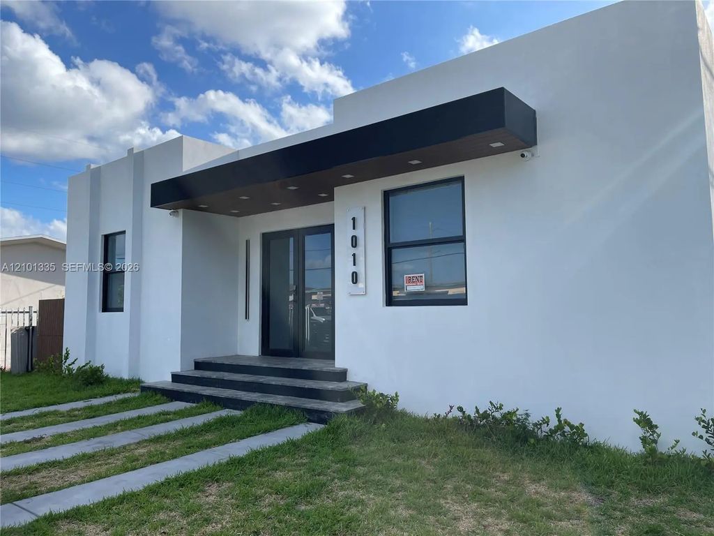 1010 W 1st Avenue #1, Hialeah