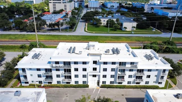 2651 Ne 212th Terrace #107, Miami