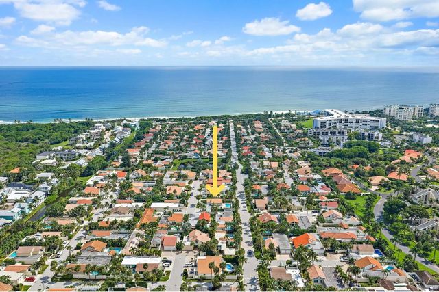 2 of 49 - 101 W Tarpon Lane, Jupiter, FL