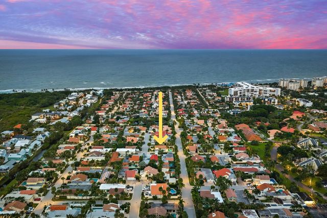 4 of 49 - 101 W Tarpon Lane, Jupiter, FL