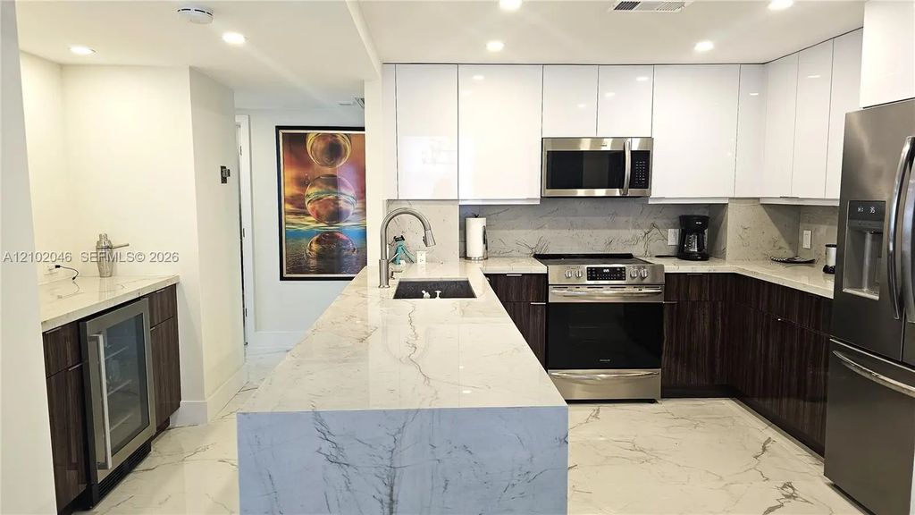 1965 S Ocean Drive #2s, Hallandale Beach