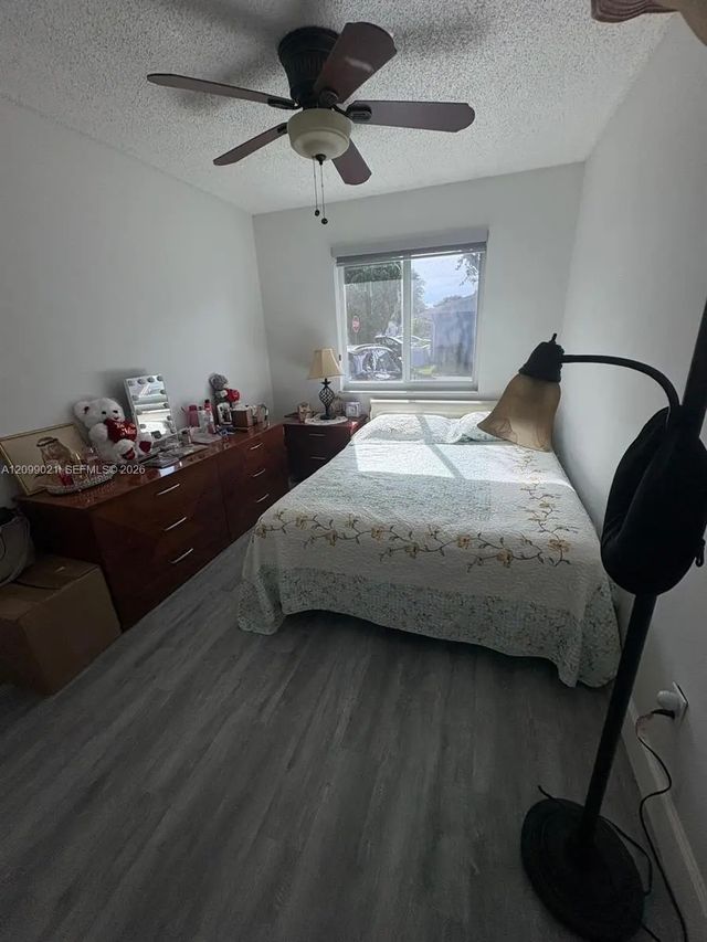 5 of 37 - 5641 Sw 139th Place, Miami, FL