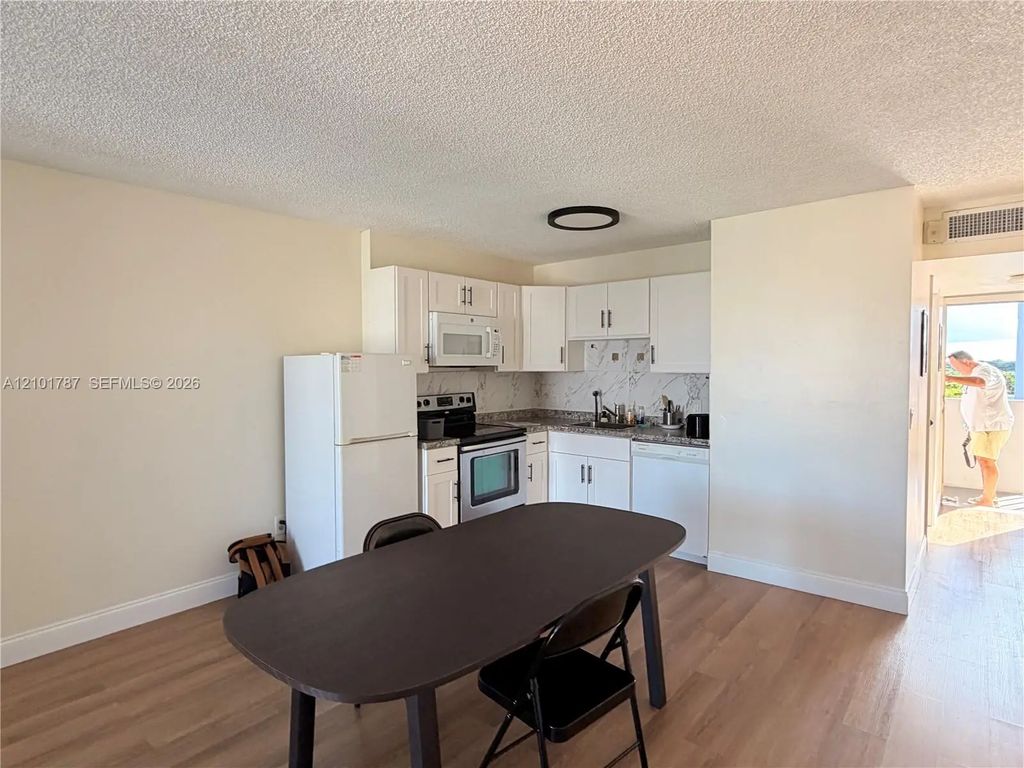 N/A, North Miami Beach