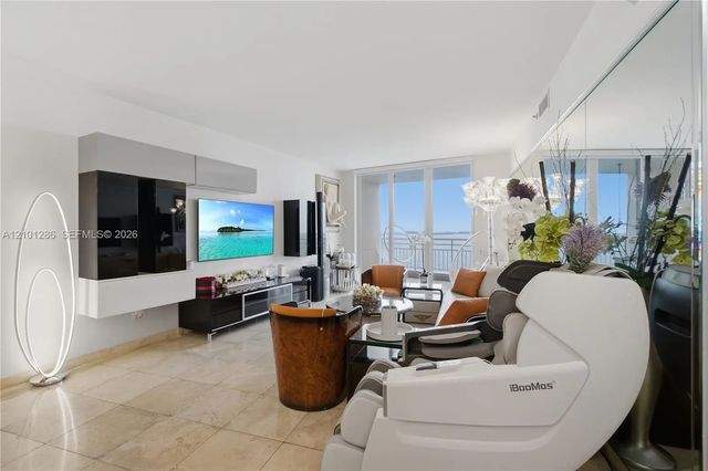 4 of 67 - 808 Brickell Key Drive #1106, Miami, FL