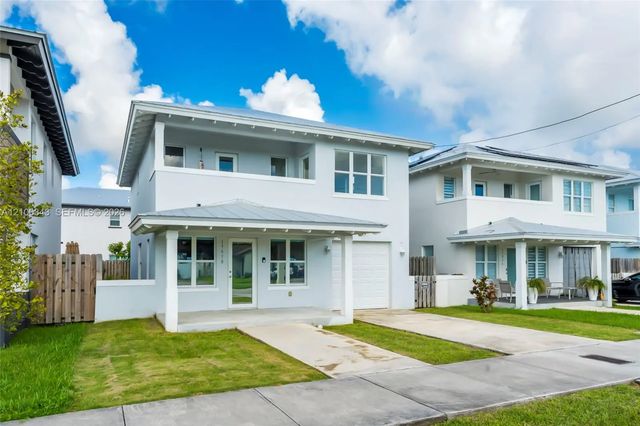 3 of 58 - 17970 Sw 105th Avenue, Miami, FL