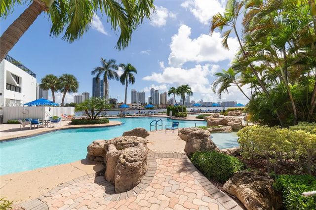 19195 Ne 36th Court #802, Aventura