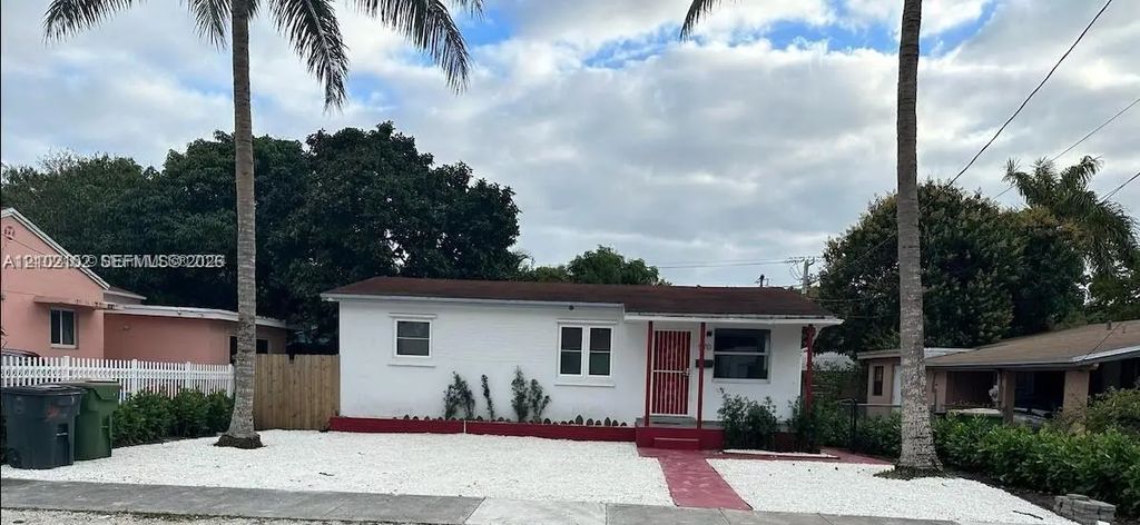 570 Ne 132nd Street, North Miami