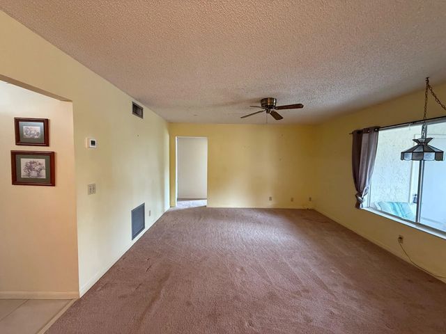 2 of 15 - 131 Lake Pine Circle #d2, Greenacres, FL