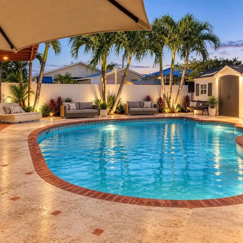 11853 Sw 210th Terrace, Miami