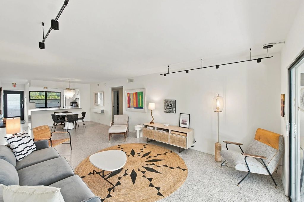 2305 Lucaya Lane #e4, Coconut Creek