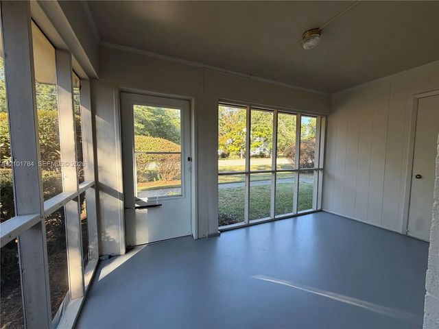 4 of 17 - 1100 Skyland Drive, , FL