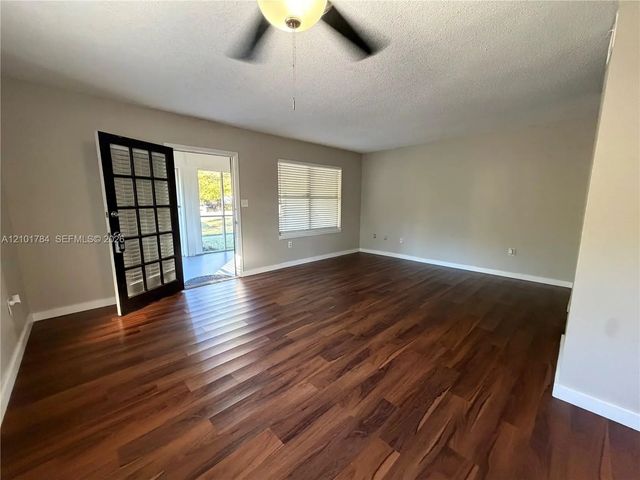 5 of 17 - 1100 Skyland Drive, , FL