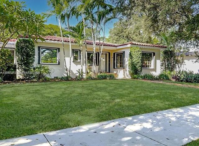 4 of 23 - 364 Navarre Drive, Miami Springs, FL