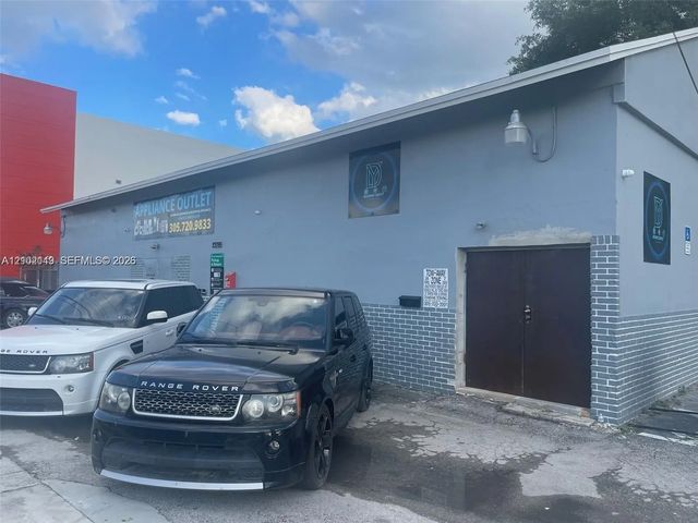2 of 4 - 23095 S Dixie Highway, Miami, FL
