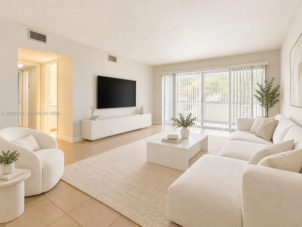 1735 Dewey Street #201, Hollywood