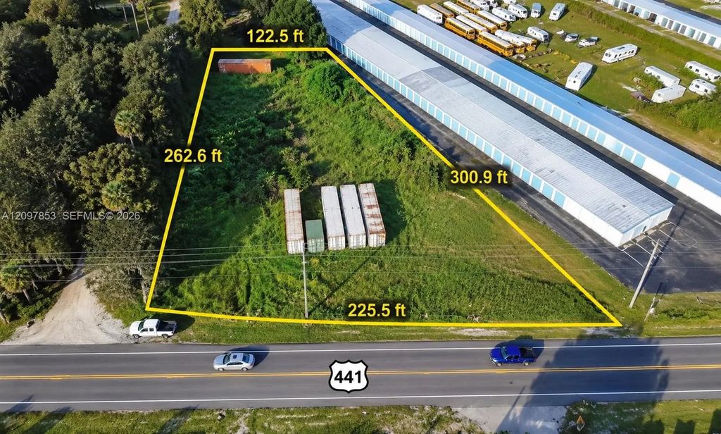 4573 Se Us Highway 441, Okeechobee