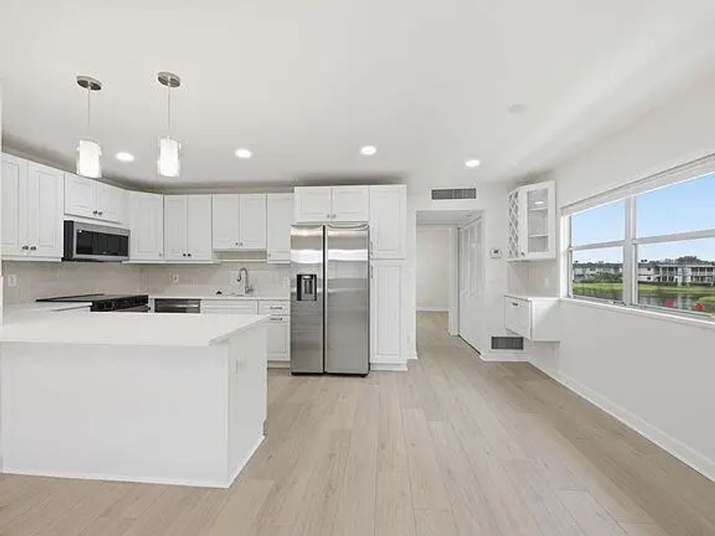 670 Monaco Court N, Delray Beach