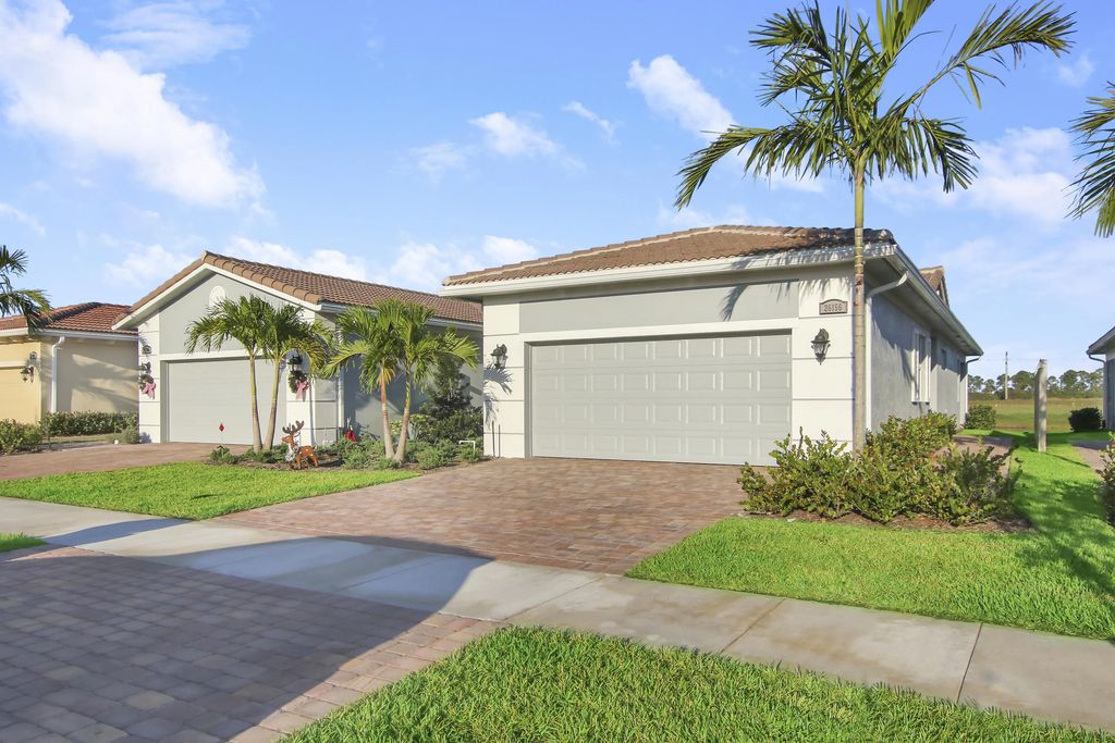 26156 Sw Viterbo Way, Port St. Lucie