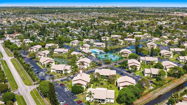 4 of 28 - 301 Pine Ridge Circle #c-1, Greenacres, FL